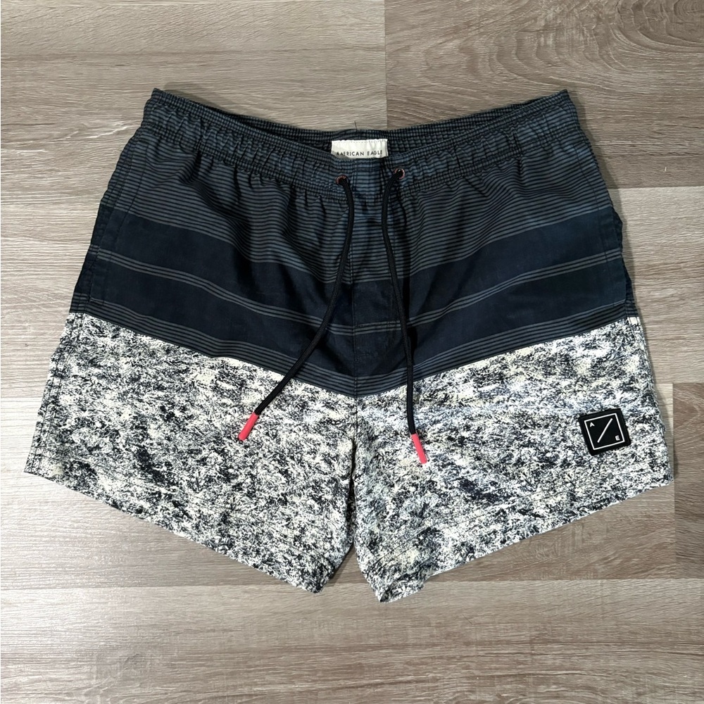 American Eagle Two-Tone Black & Gray Swim Trunks